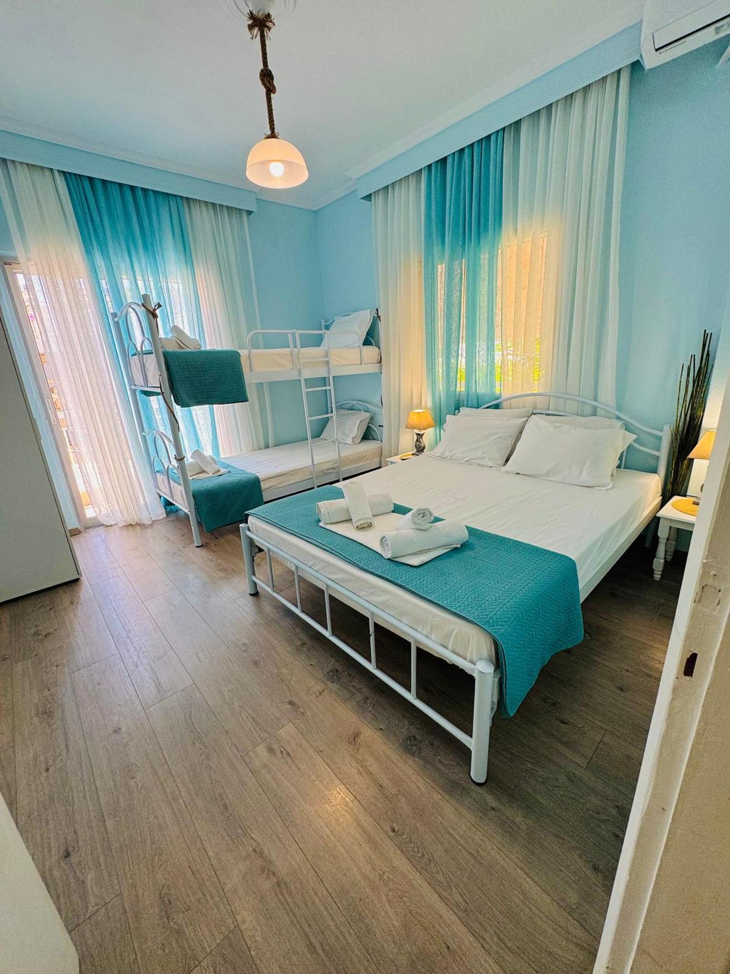 Amalia House Apartment Nea Kallikrateia Екстериор снимка